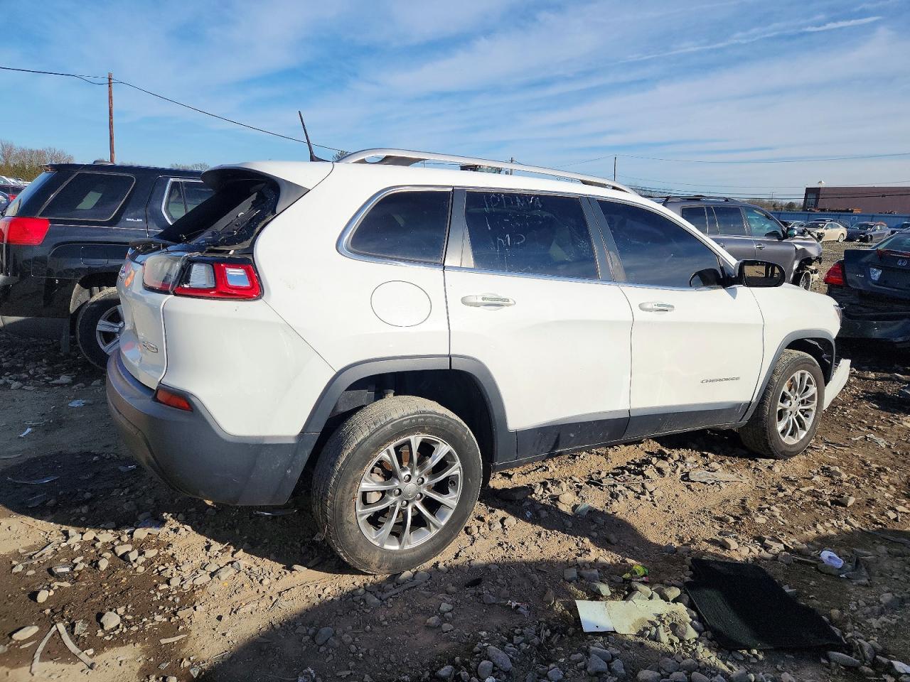 2019 JEEP CHEROKEE LATITUDE PLUS photo 3