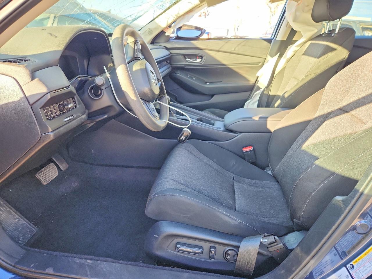 2024 HONDA ACCORD EX photo 13