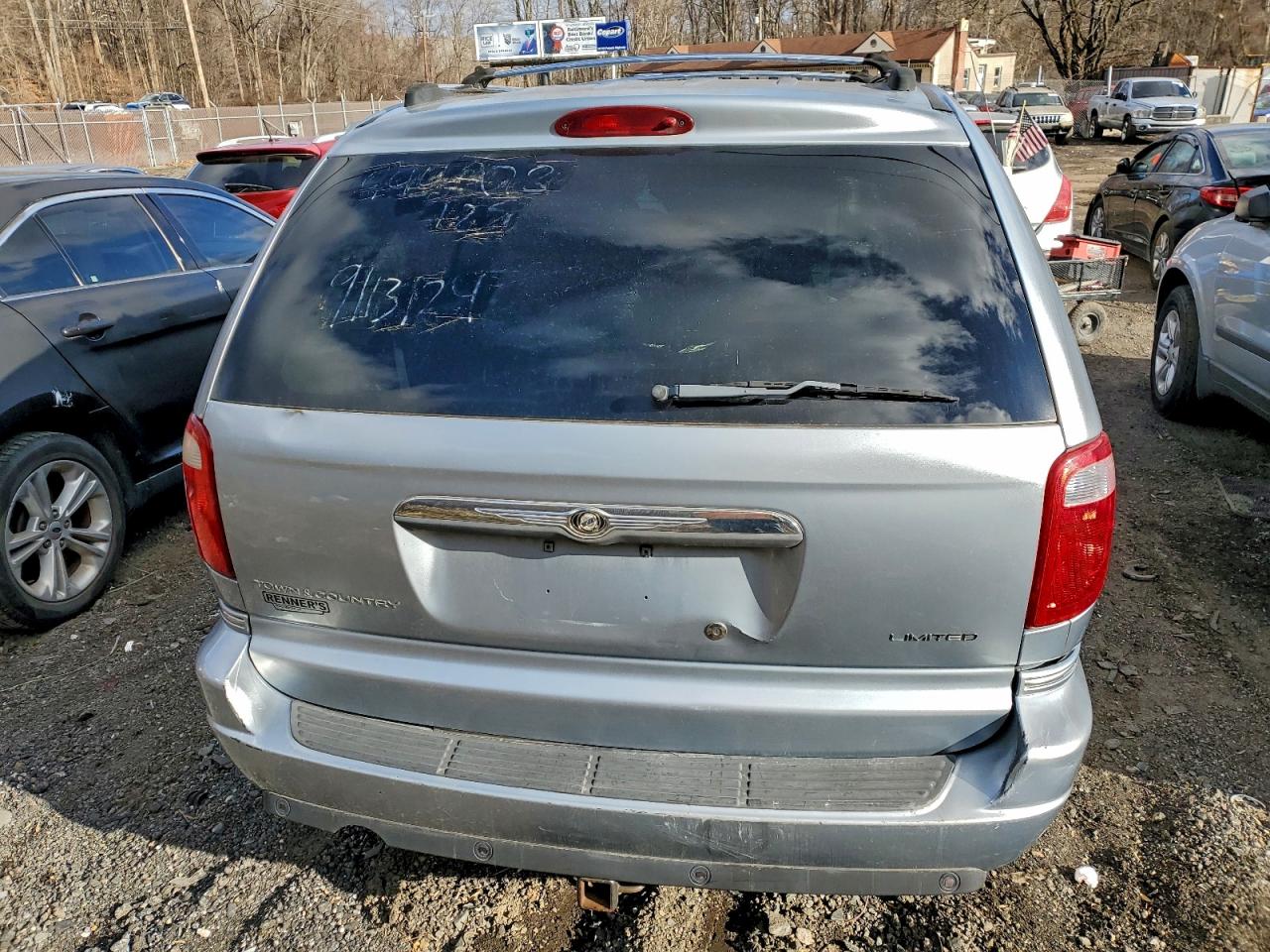 2005 CHRYSLER TOWN & COUNTRY LIMITED photo 6
