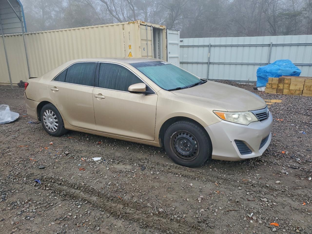 2012 TOYOTA CAMRY BASE photo 4