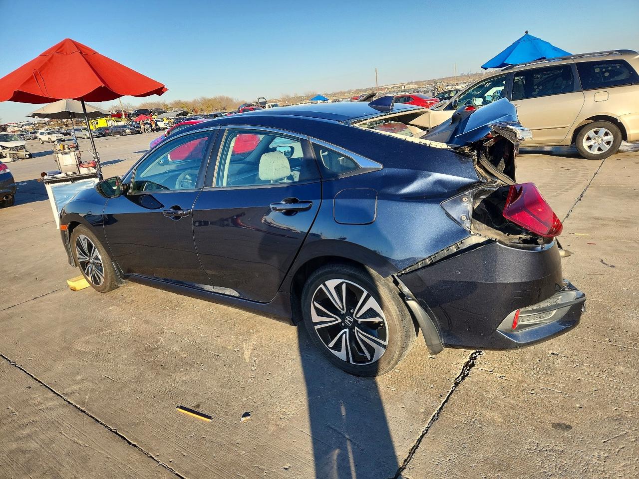 2017 HONDA CIVIC EX photo 2