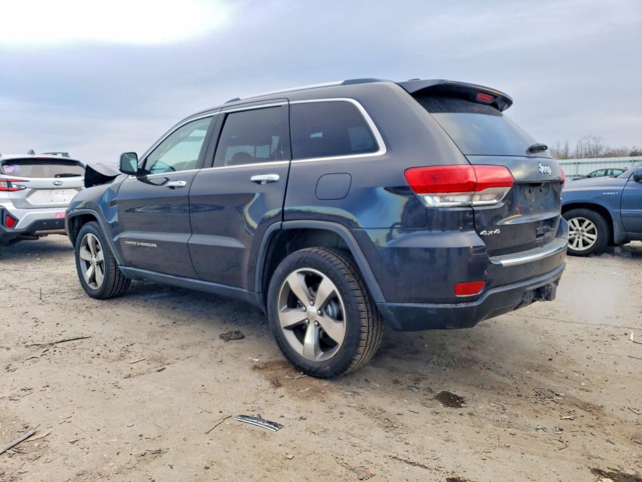 2015 JEEP GRAND CHEROKEE LIMITED photo 2