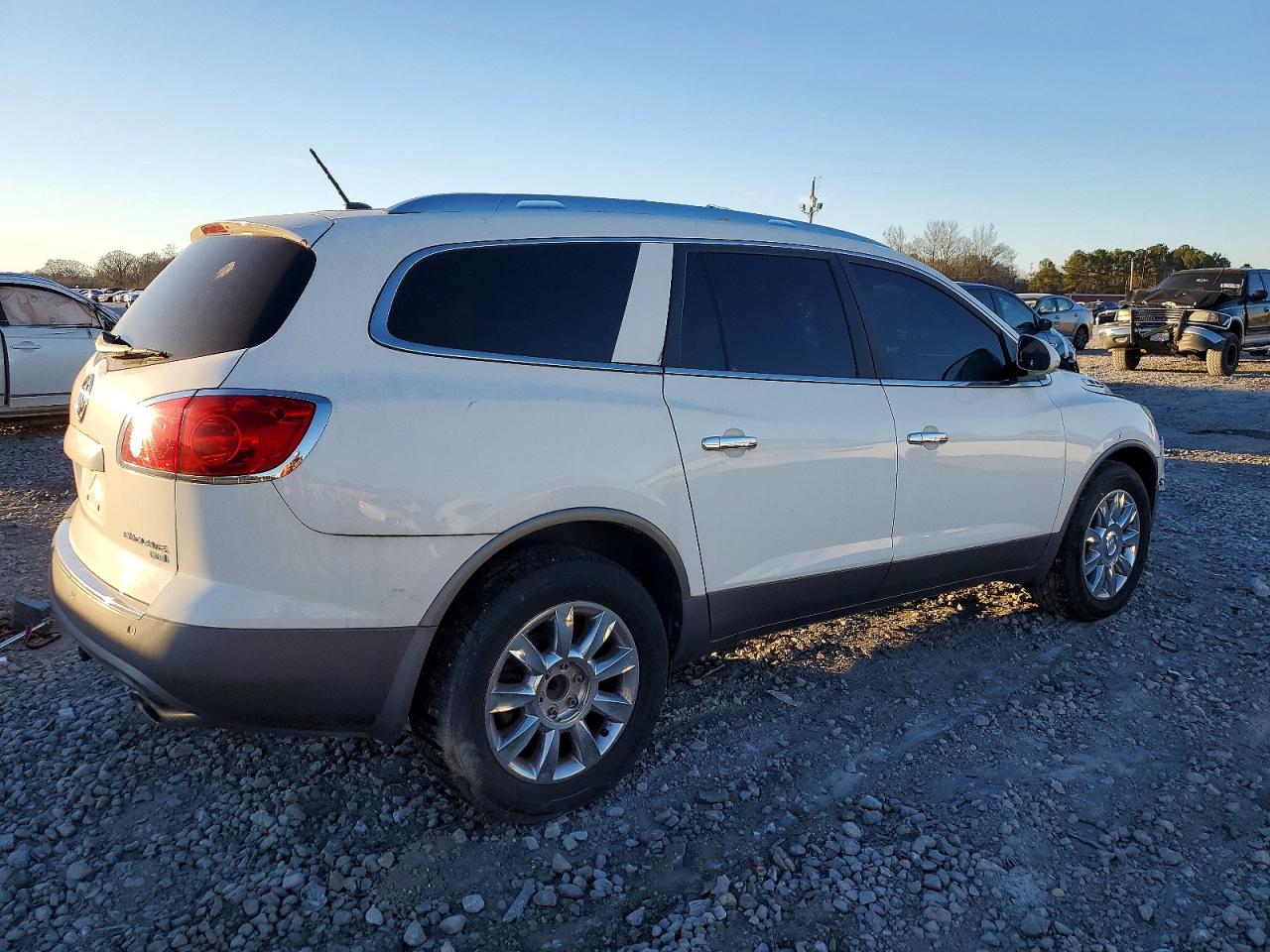 2011 BUICK ENCLAVE CXL photo 7