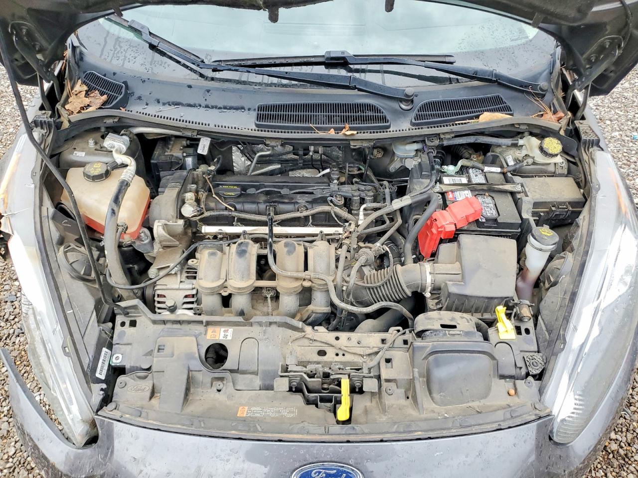 2016 FORD FIESTA SE photo 11