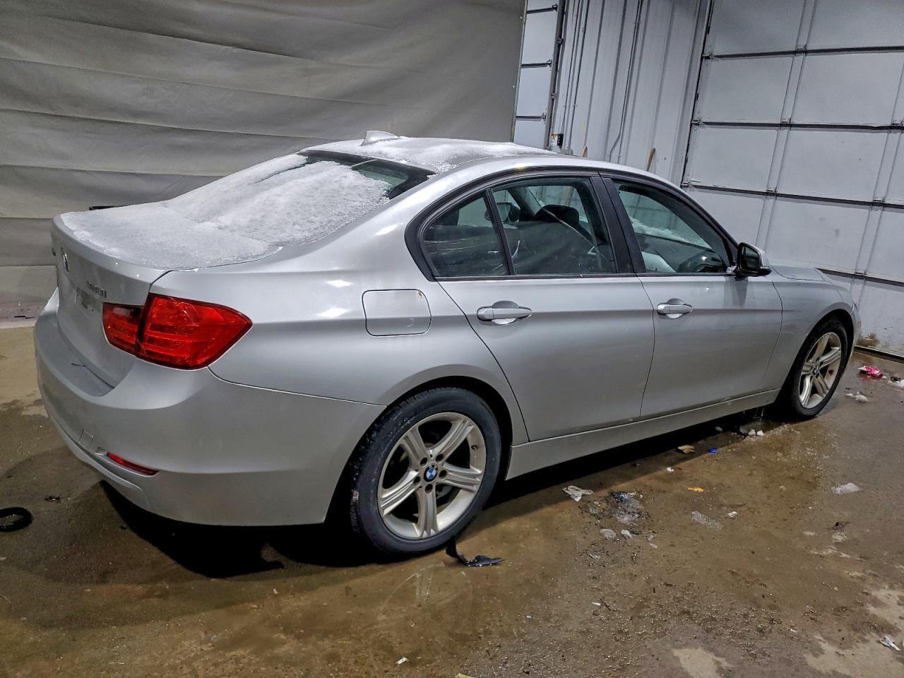 2013 BMW 328 XI SULEV photo 3
