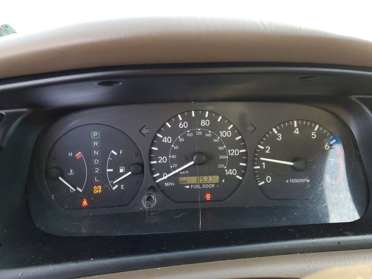 1999 TOYOTA CAMRY CE photo 9