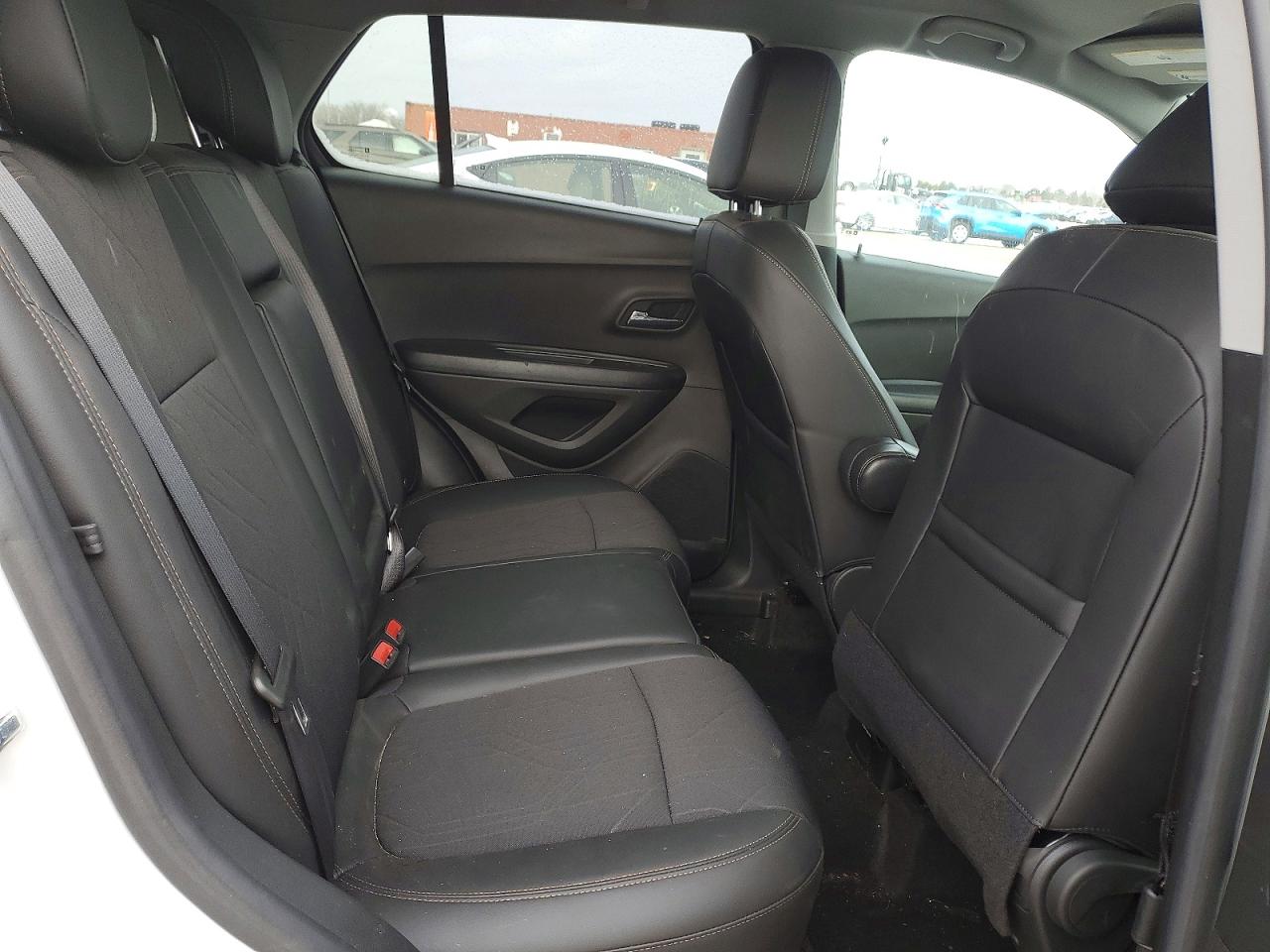 2022 CHEVROLET TRAX 1LT photo 10