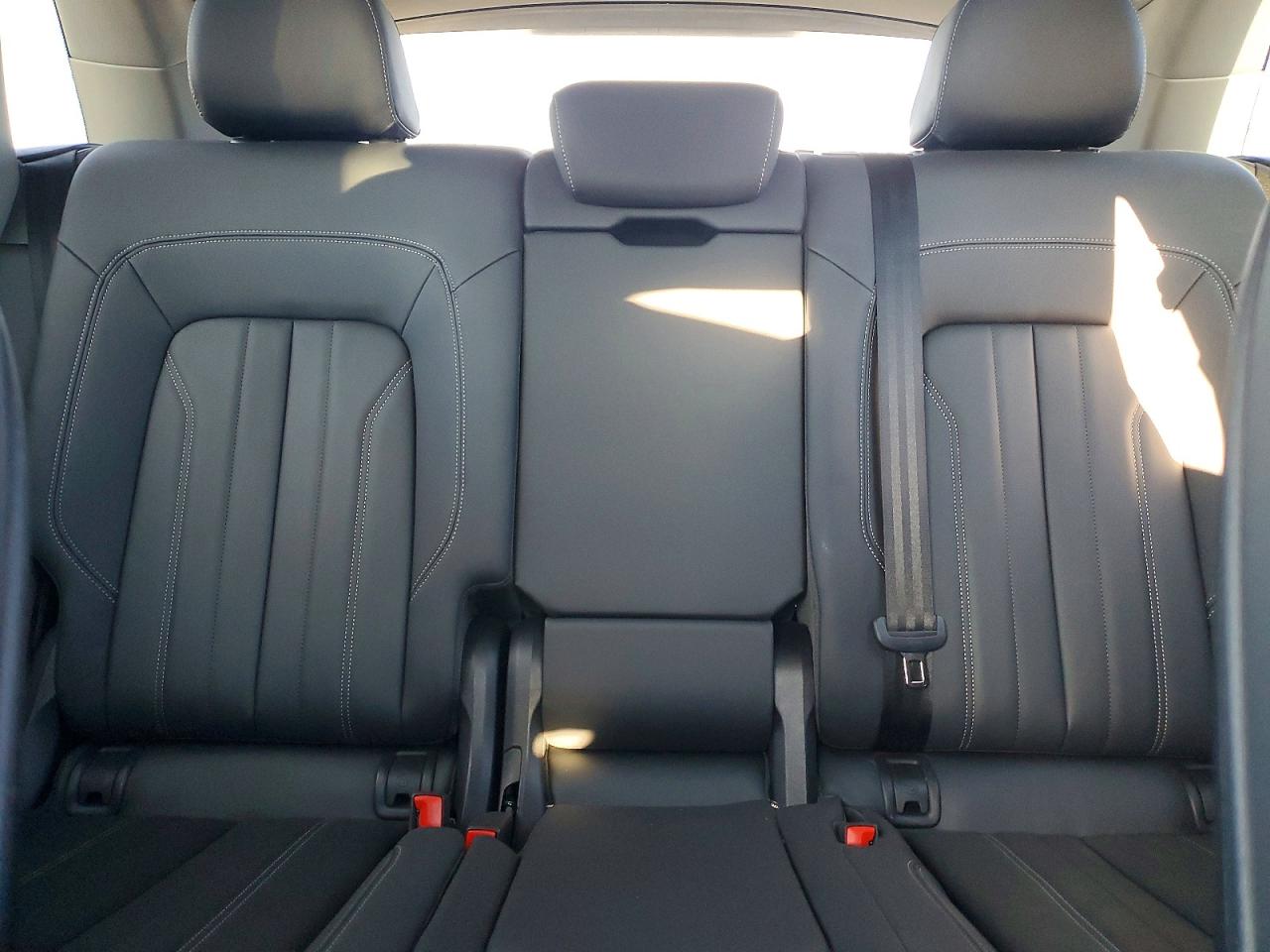 2025 AUDI Q5 PREMIUM 40 photo 19