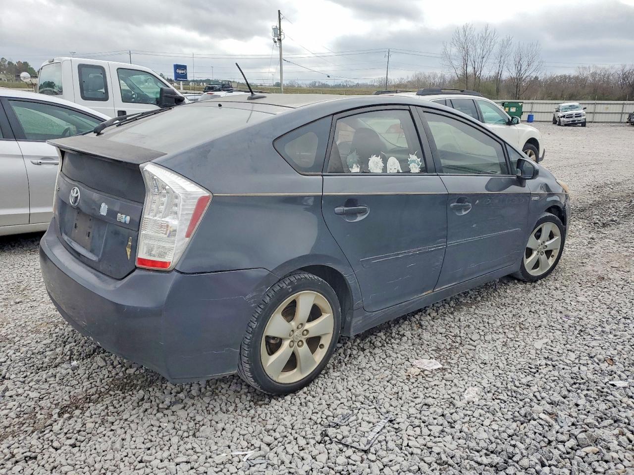 2010 TOYOTA PRIUS photo 3