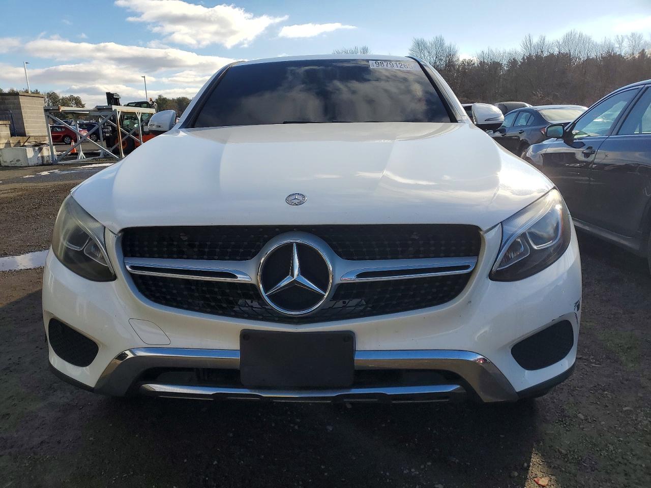 2017 MERCEDES-BENZ GLC COUPE 300 4MATIC photo 5