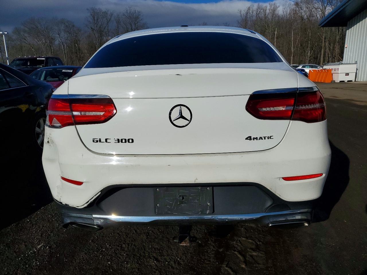 2017 MERCEDES-BENZ GLC COUPE 300 4MATIC photo 6