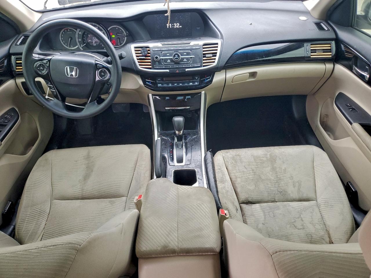 2016 HONDA ACCORD LX photo 8