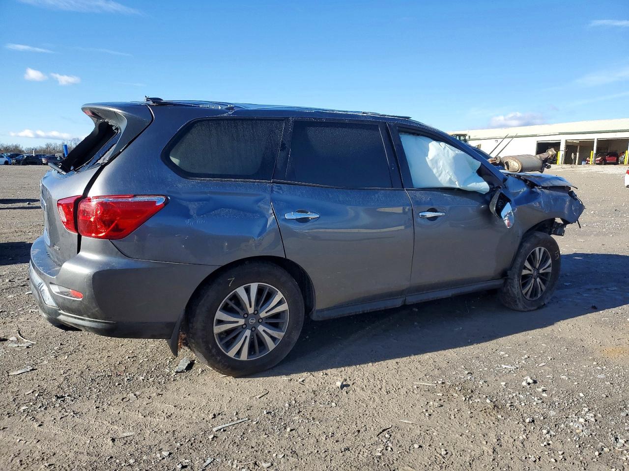 2017 NISSAN PATHFINDER S photo 7