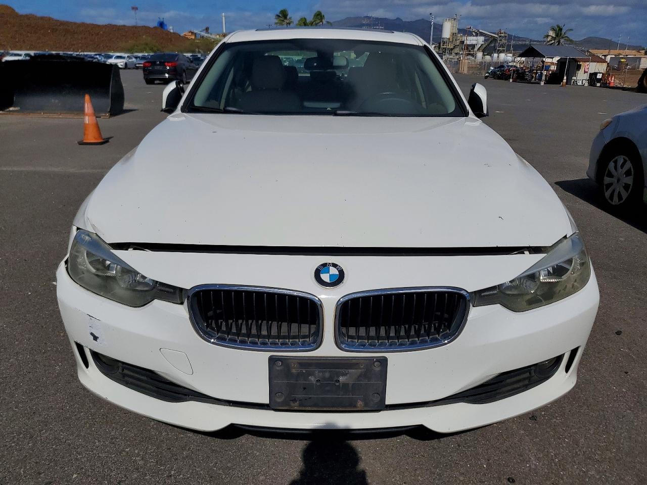 2013 BMW 328 I photo 5