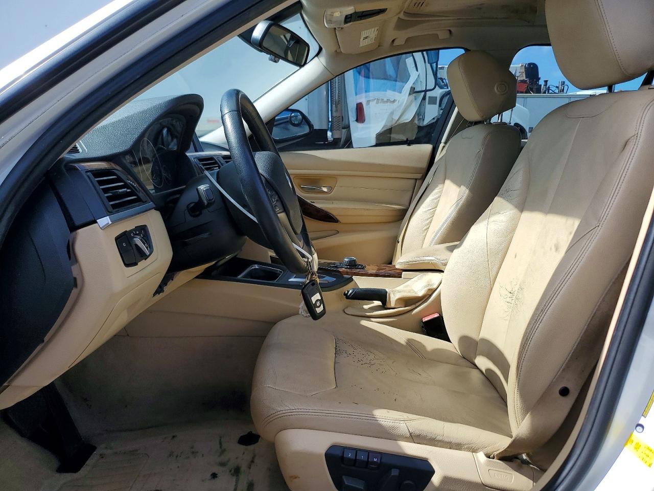 2013 BMW 328 I photo 7