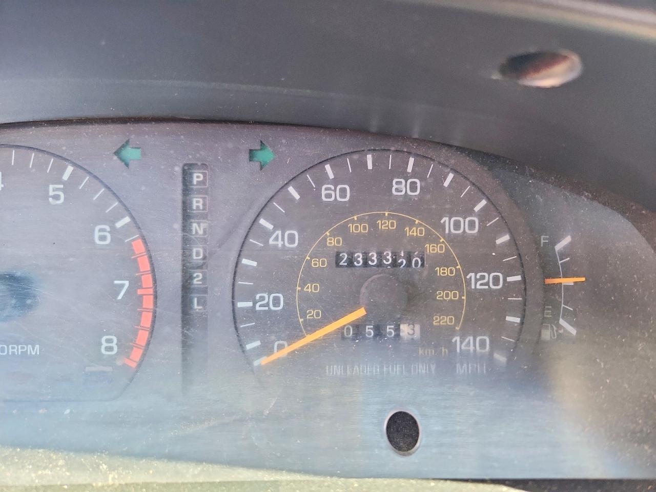 1995 TOYOTA CAMRY LE photo 9