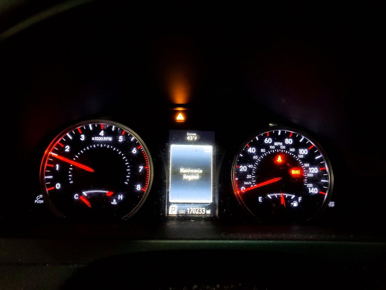 2017 TOYOTA CAMRY LE photo 9