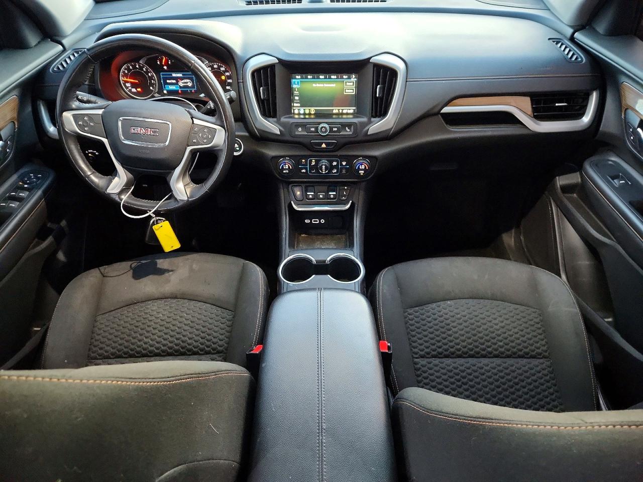 2019 GMC TERRAIN SLE photo 8