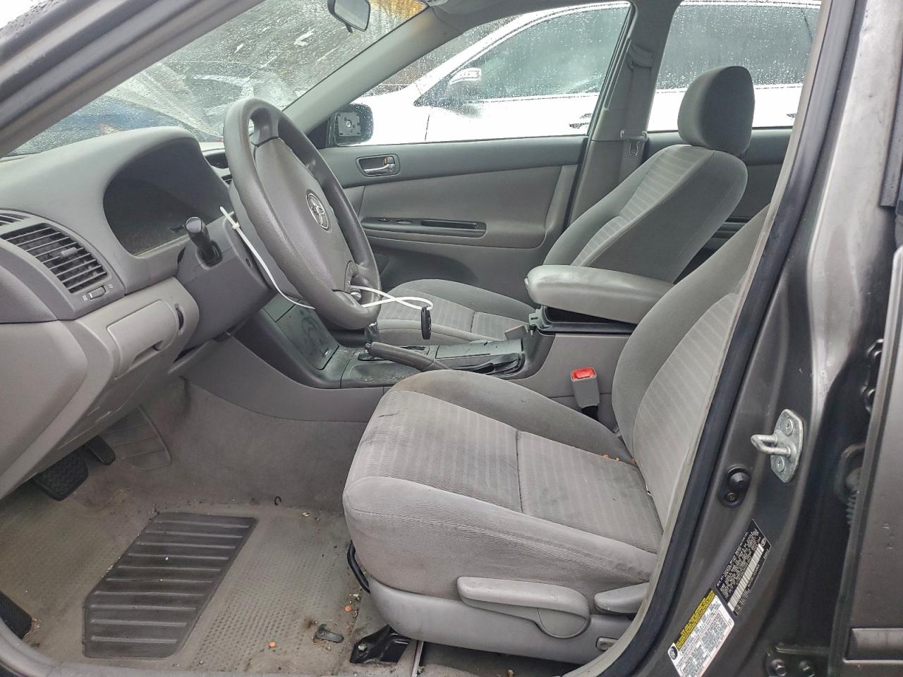 2005 TOYOTA CAMRY LE photo 7