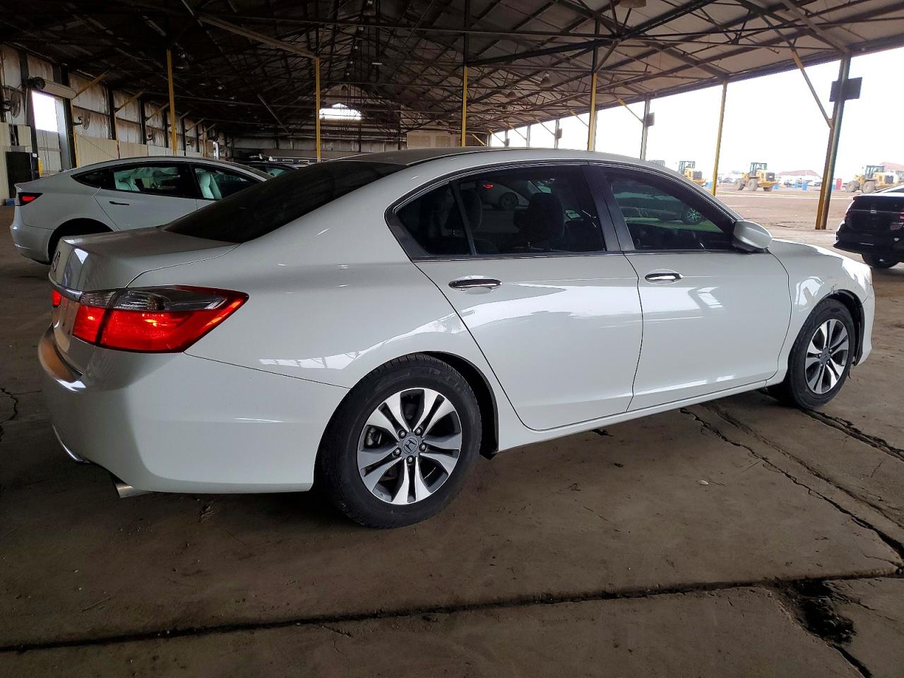 2013 HONDA ACCORD LX photo 3