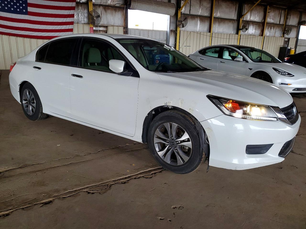2013 HONDA ACCORD LX photo 4