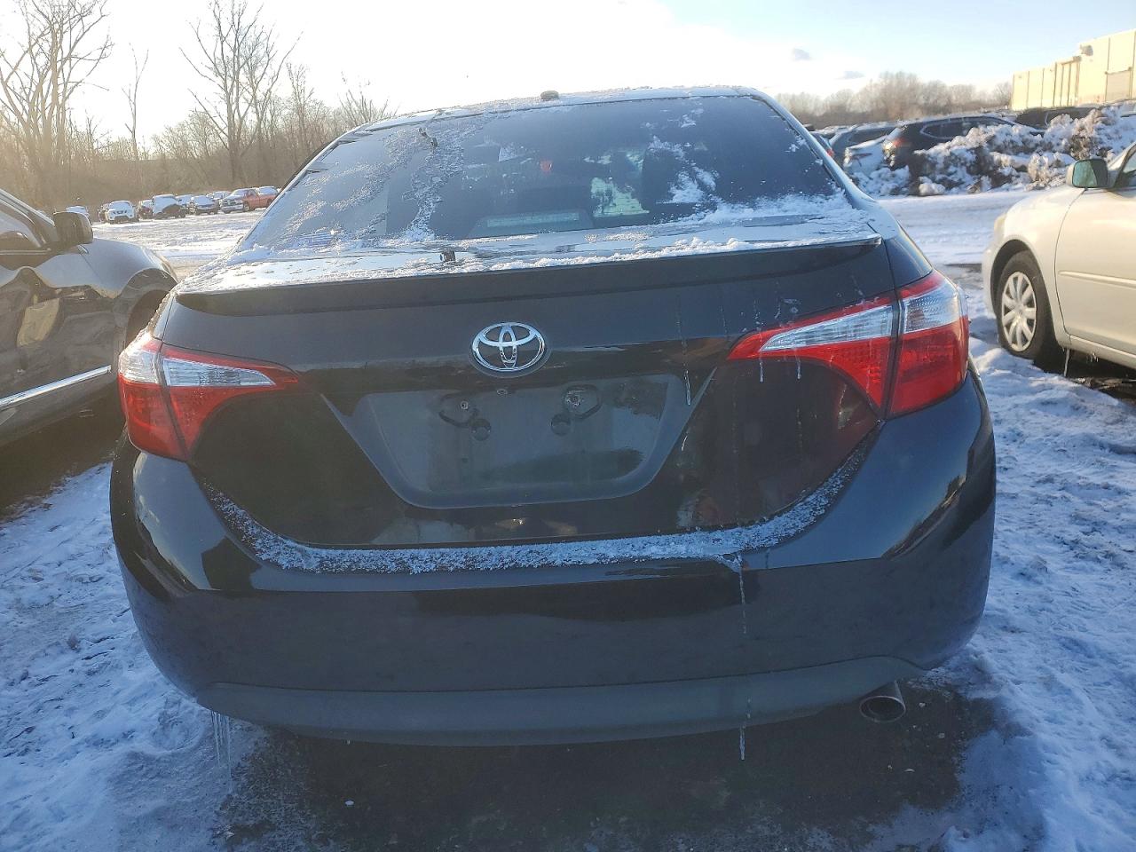 2014 TOYOTA COROLLA L photo 6