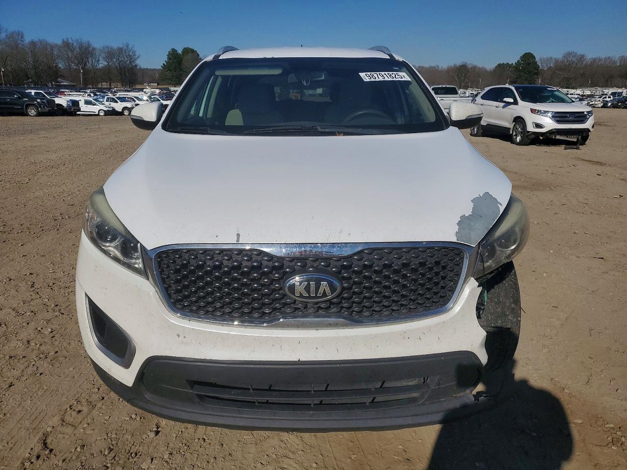 2017 KIA SORENTO LX photo 5