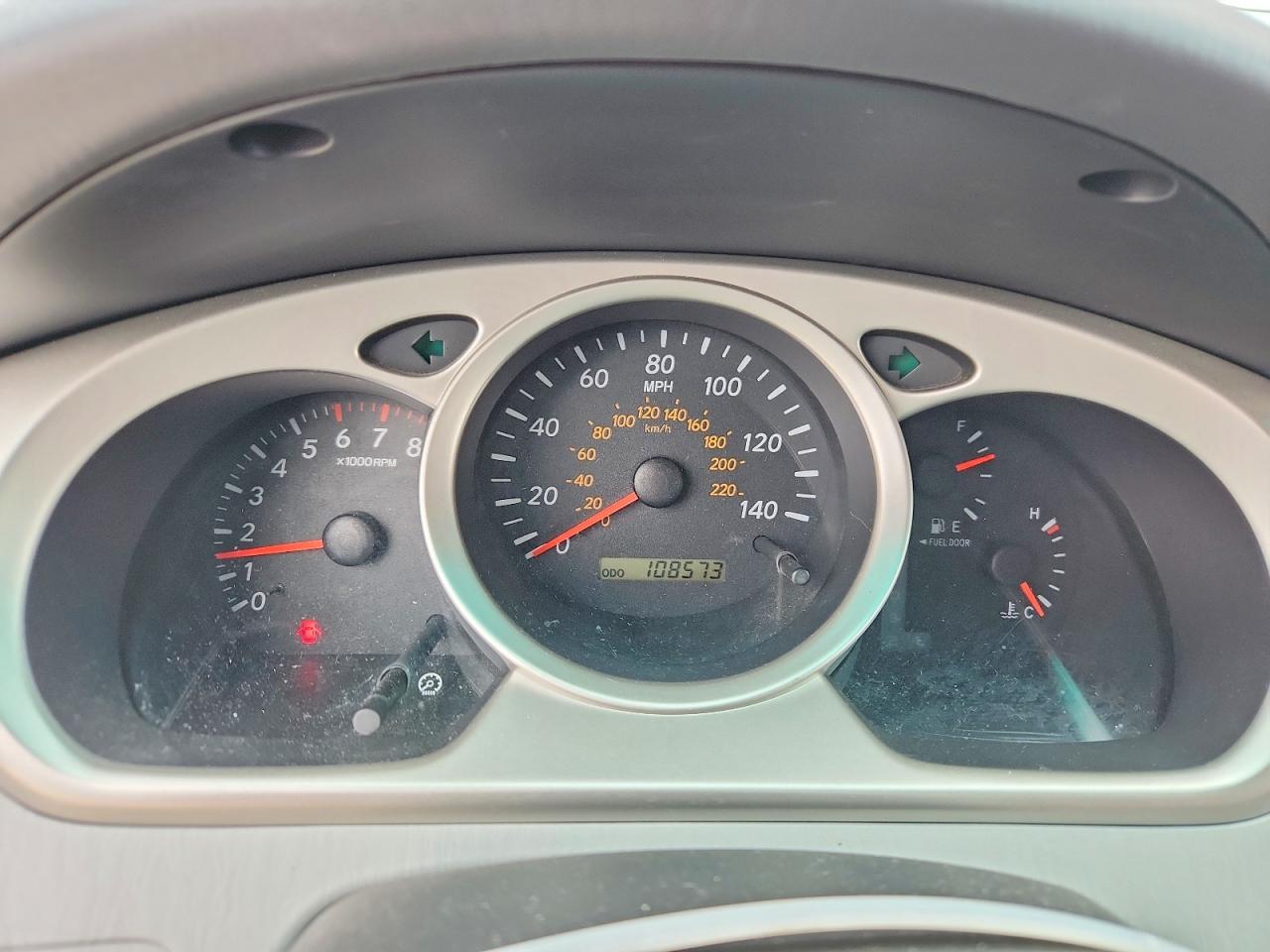 2006 TOYOTA HIGHLANDER LIMITED photo 9