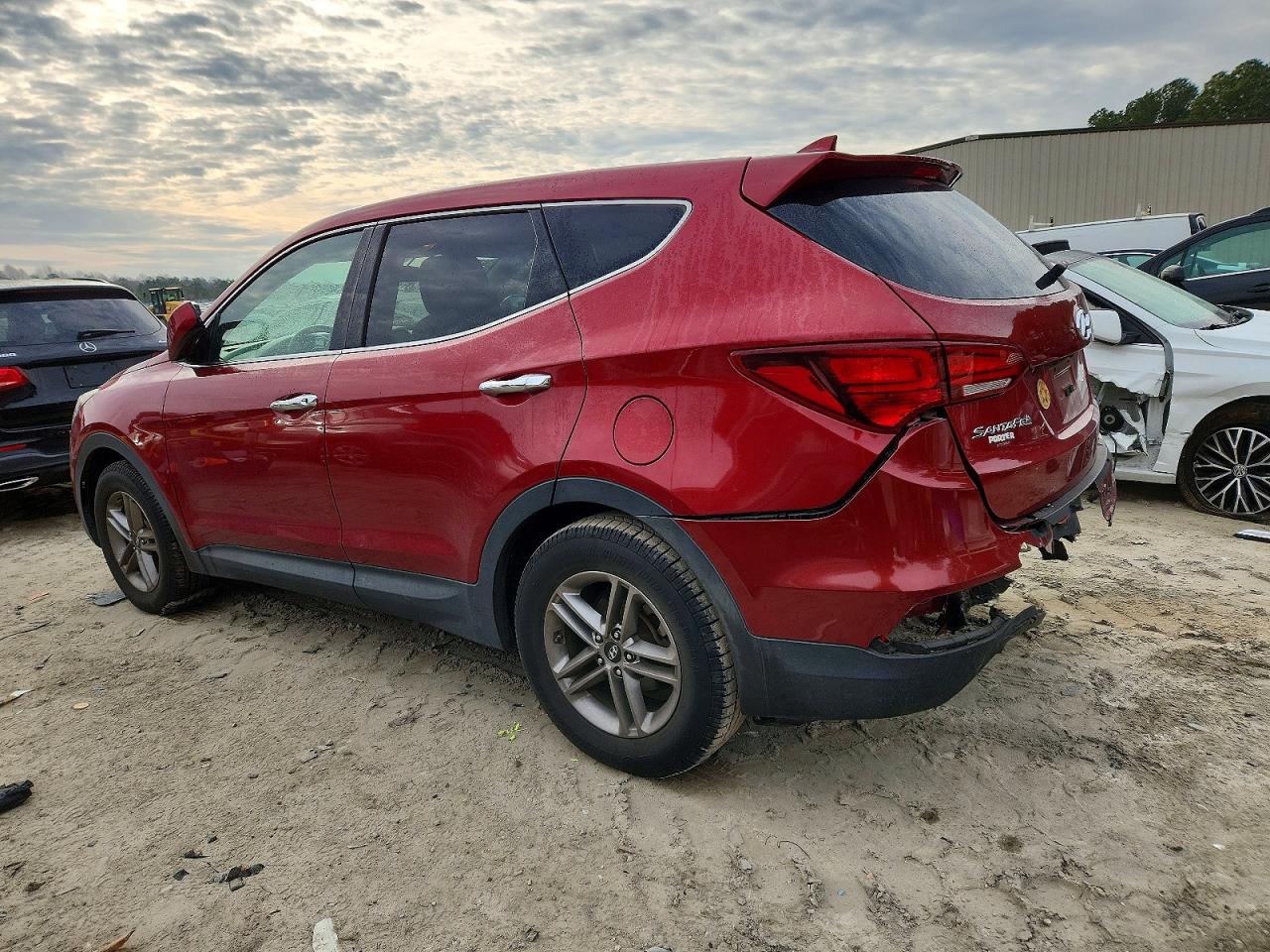 2017 HYUNDAI SANTA FE SPORT photo 4