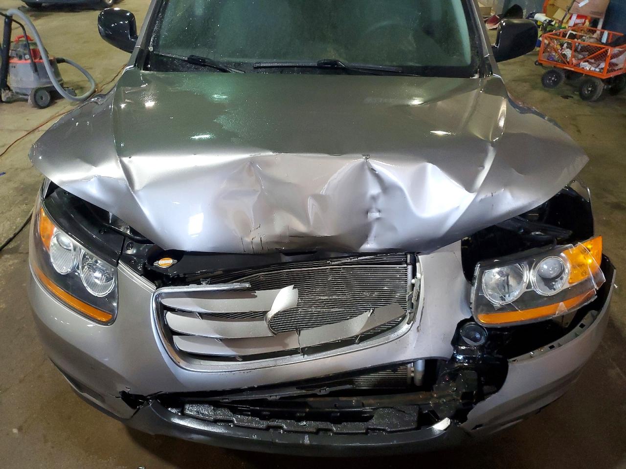 2011 HYUNDAI SANTA FE GLS photo 12