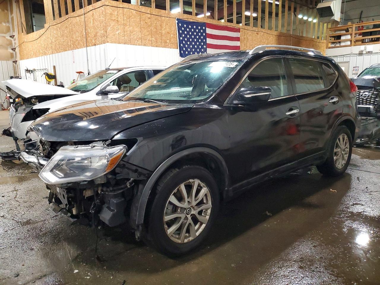 2017 NISSAN ROGUE