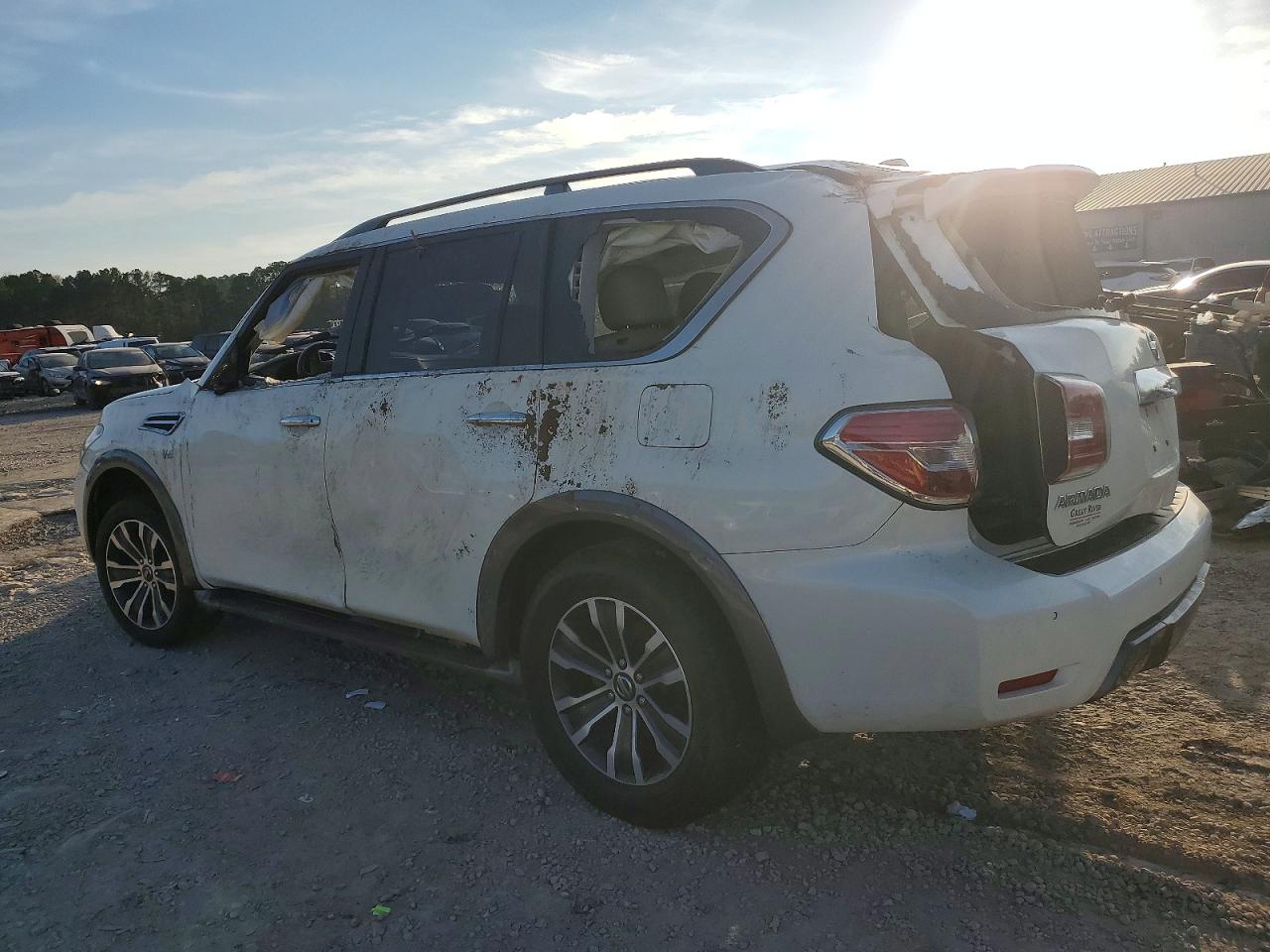 2020 NISSAN ARMADA SV photo 3