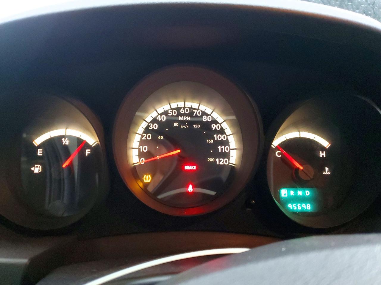 2010 DODGE GRAND CARAVAN C/V photo 9