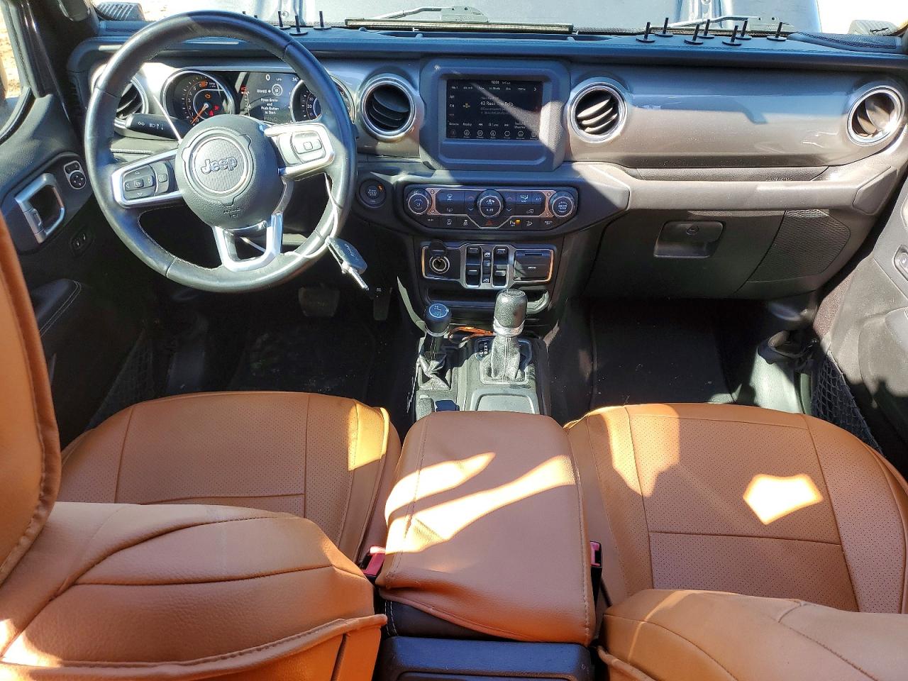 2019 JEEP WRANGLER UNLIMITED SAHARA photo 15