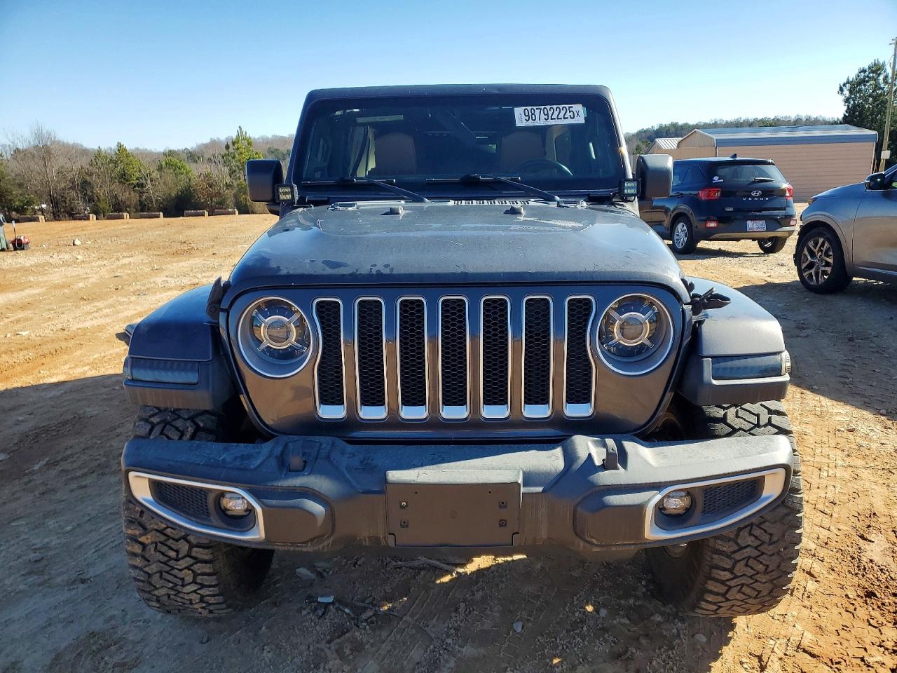 2019 JEEP WRANGLER UNLIMITED SAHARA photo 9