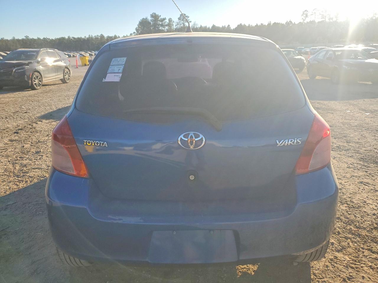 2008 TOYOTA YARIS photo 6