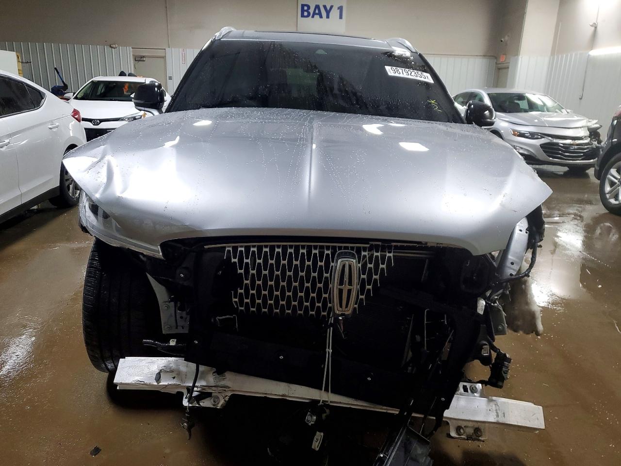 2020 LINCOLN AVIATOR RESERVE photo 5