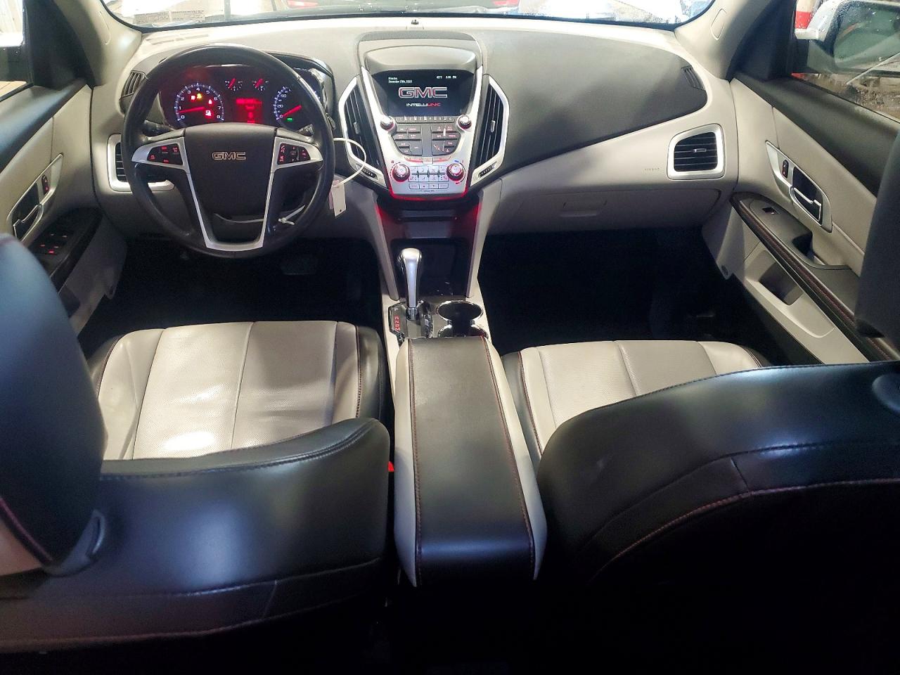 2015 GMC TERRAIN SLT photo 8