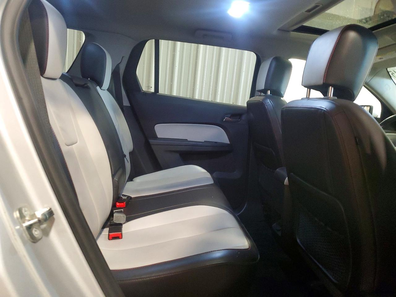 2015 GMC TERRAIN SLT photo 11