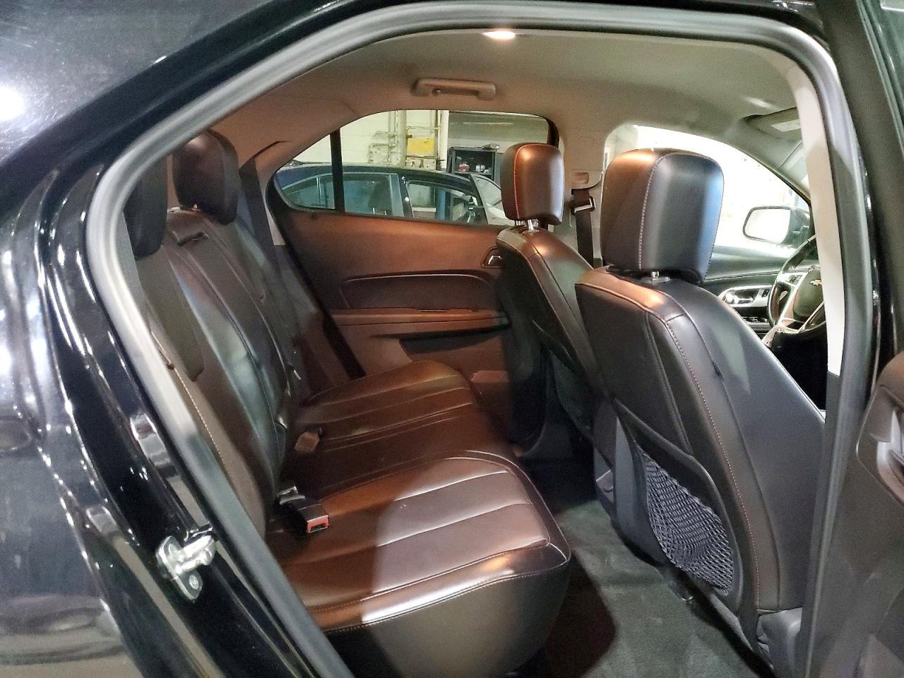 2017 CHEVROLET EQUINOX LT photo 11