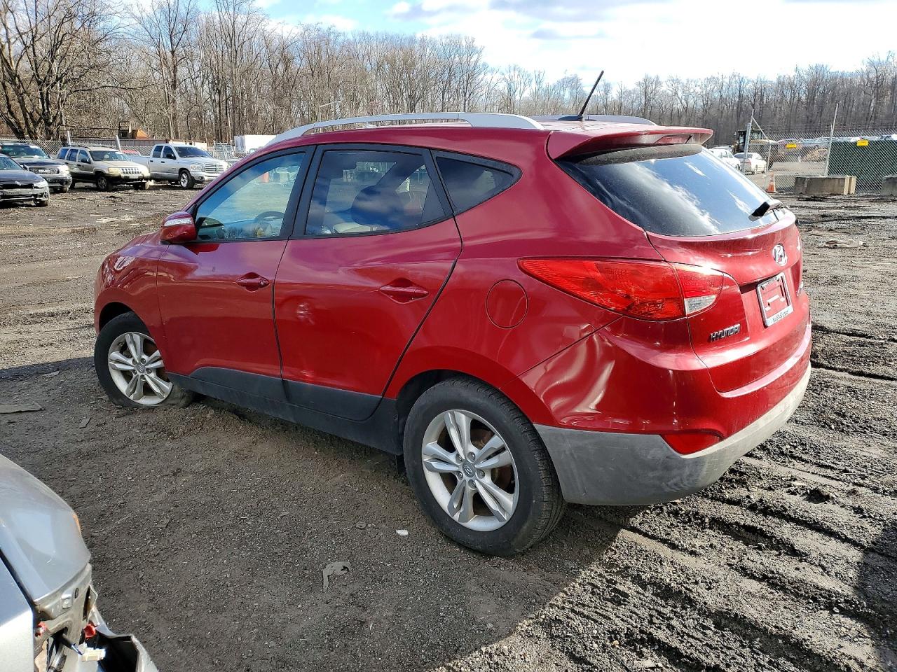 2013 HYUNDAI TUCSON GLS photo 2