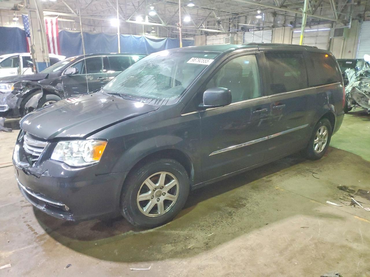 2012 CHRYSLER TOWN & COUNTRY