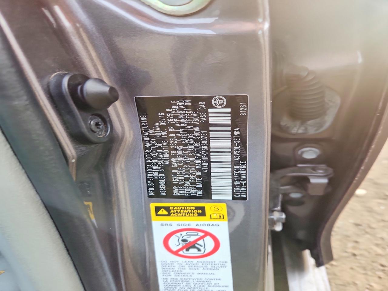 2016 TOYOTA CAMRY LE photo 12