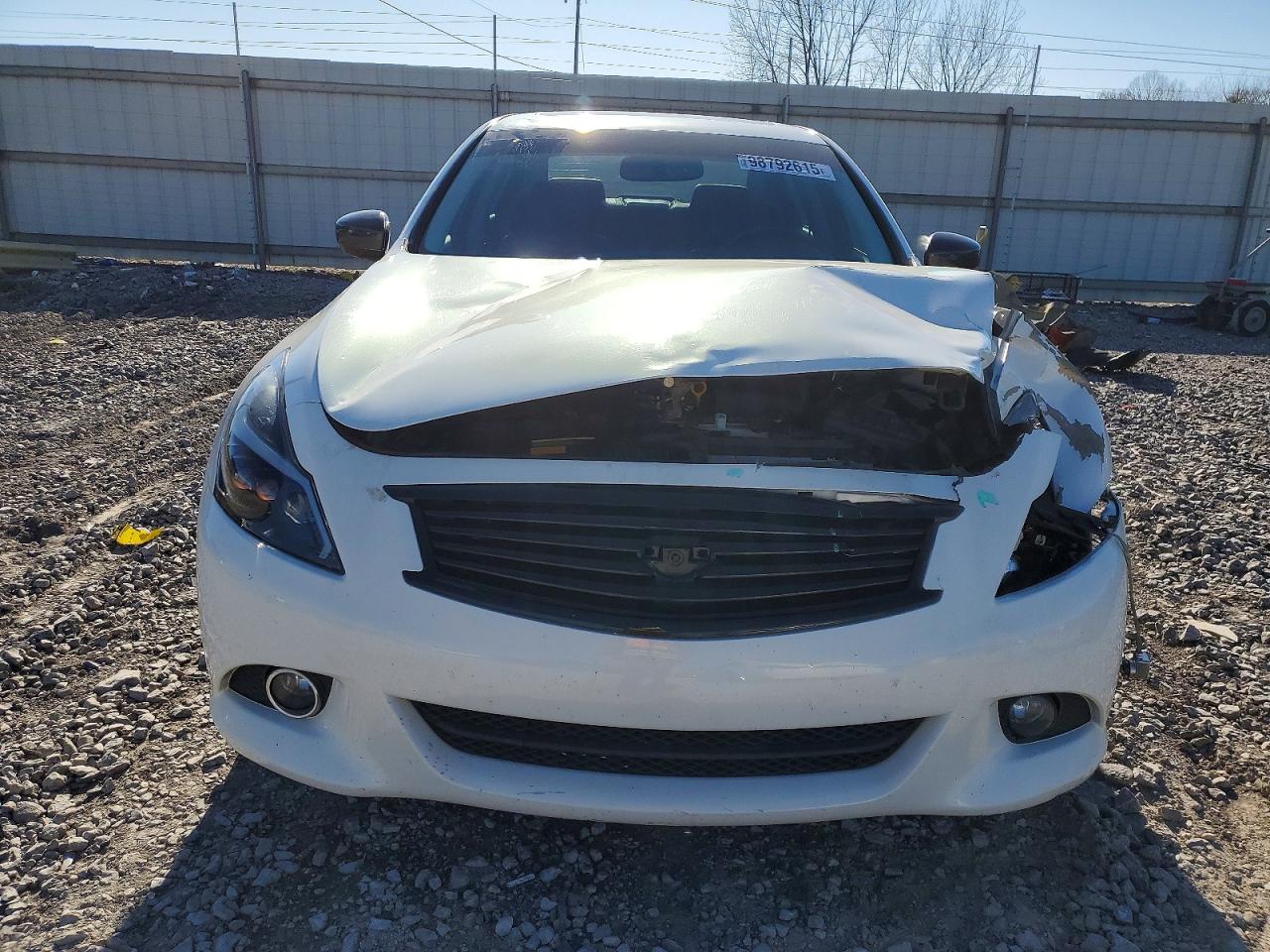 2013 INFINITI G37 BASE photo 5