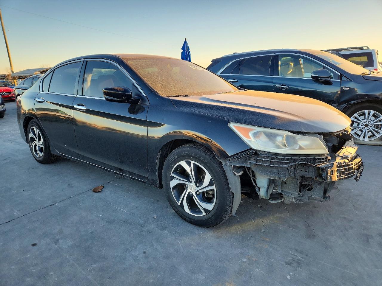 2016 HONDA ACCORD LX photo 4