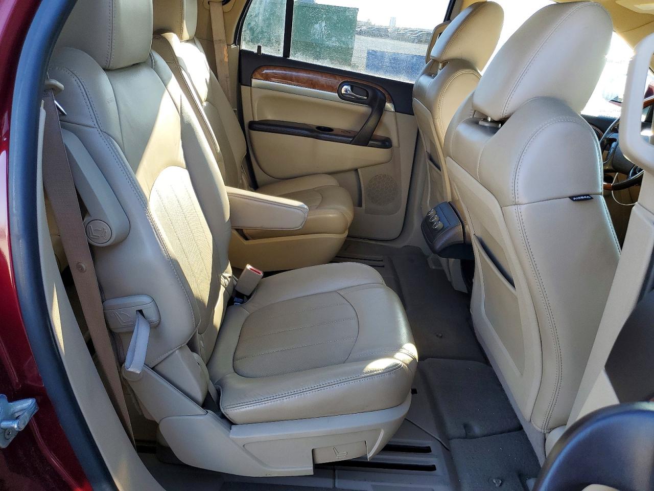 2011 BUICK ENCLAVE CXL photo 11