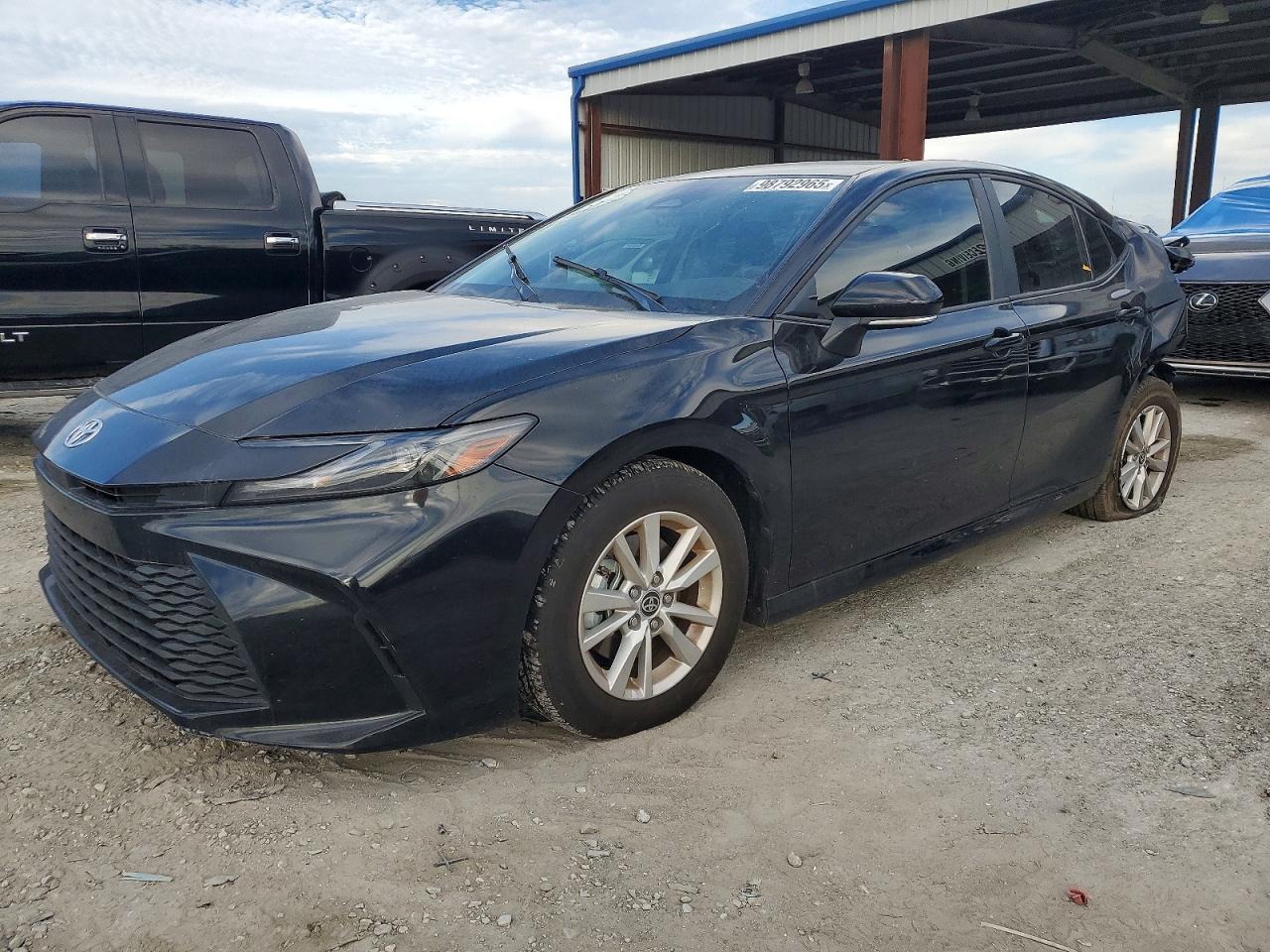 2025 TOYOTA CAMRY