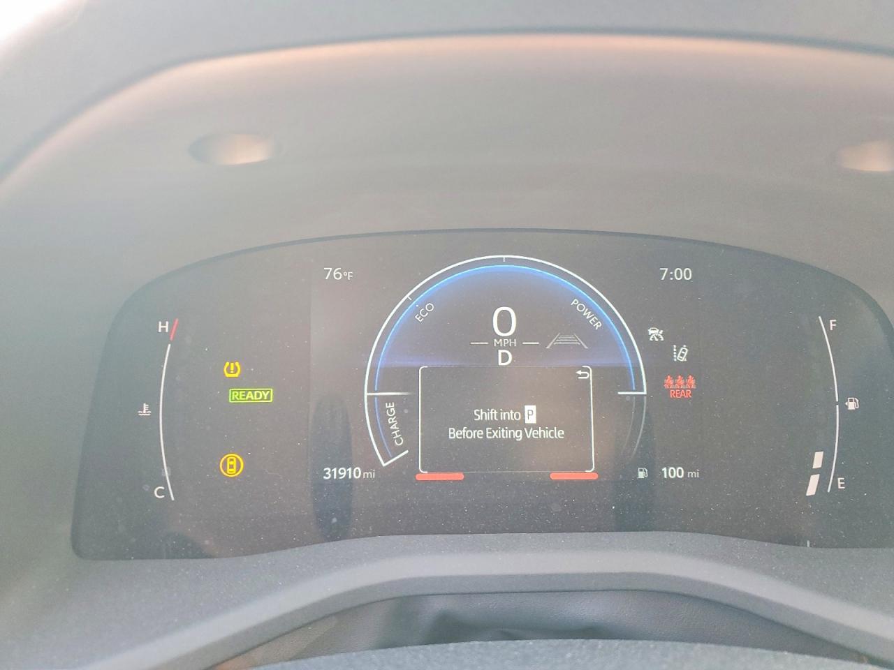 2025 TOYOTA CAMRY XSE photo 9