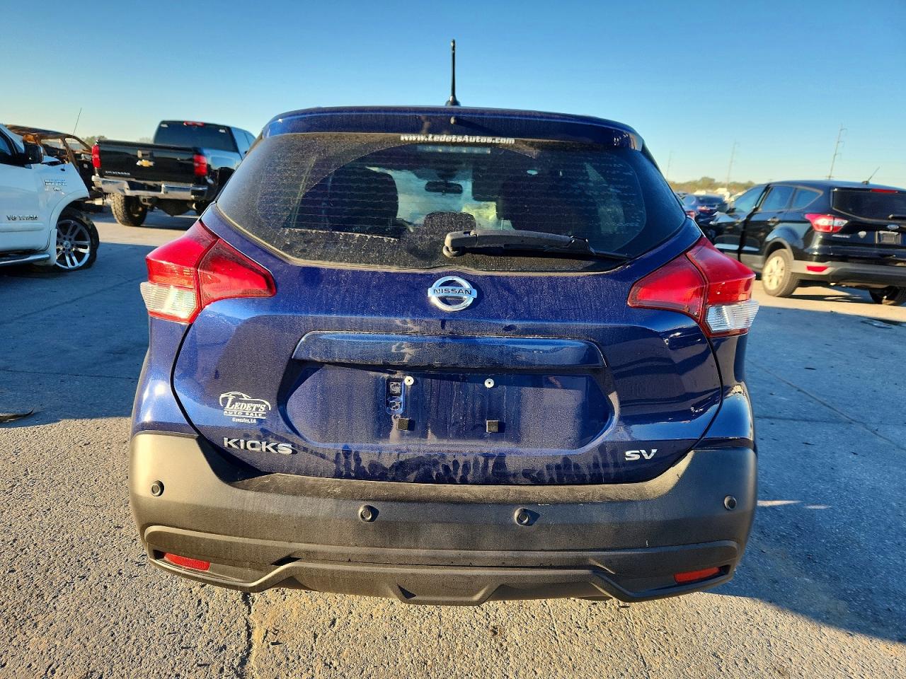 2020 NISSAN KICKS SV photo 6