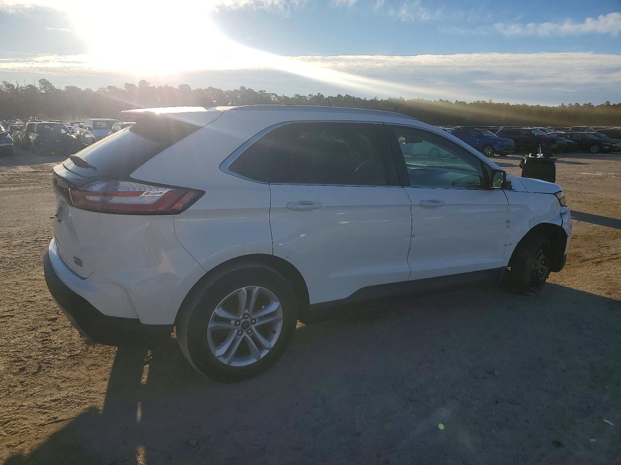 2020 FORD EDGE SEL photo 3